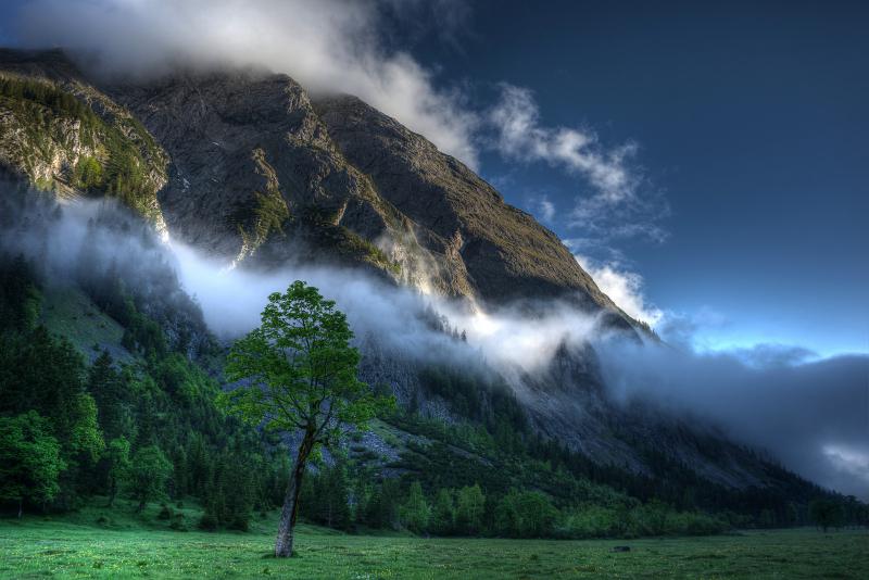 wanderncom's tweet photo. #Bergschule wofür, denkst du? Erfahre alles was du wissen musst #wandern http://t.co/fuVPZ11oT6 Bild (c) Björn Groß http://t.co/0yAMVAjAmj