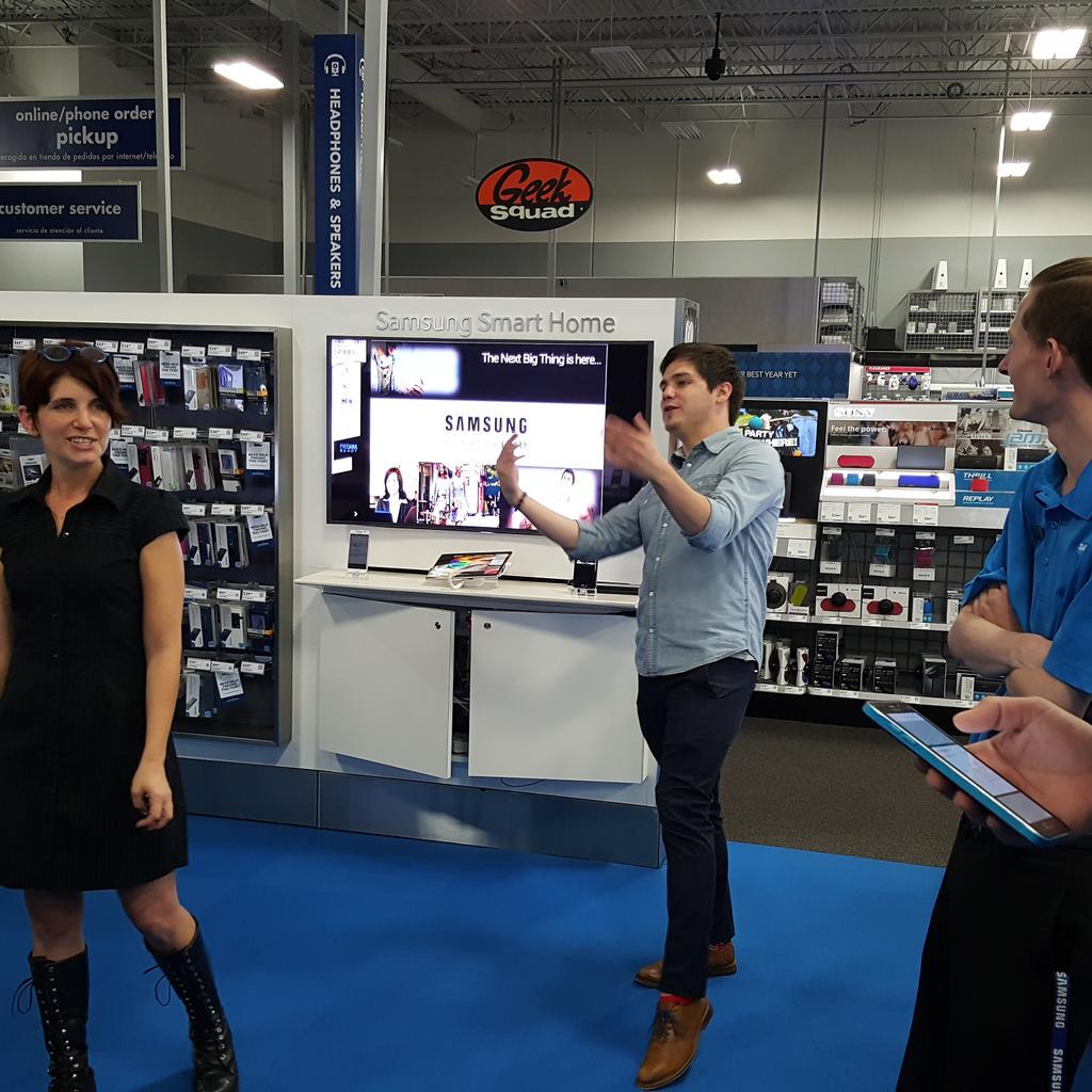 ipp_alex's tweet photo. #SamsungTraining #samsungnote5 #goodtimes http://t.co/tYUdkbByv9
