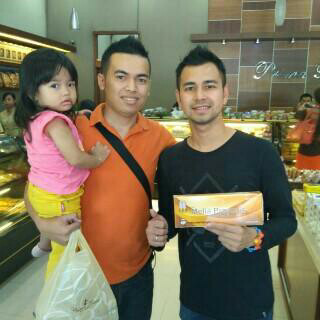 FitFitriyani's tweet photo. bagusnya melia propolis membuat kalangan ats memakainya bagaimana dengan anda?yuk jg ksehatan,sehat itu mahal hrganya http://t.co/fXcC4nyUhR