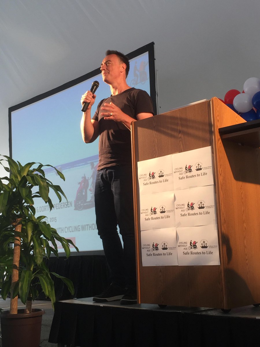CWA_Oshkosh's tweet photo. Thank you @OleKassow for sharing your inspirational story with our guests! #WithoutAge #Oshkosh http://t.co/QvF99autsV