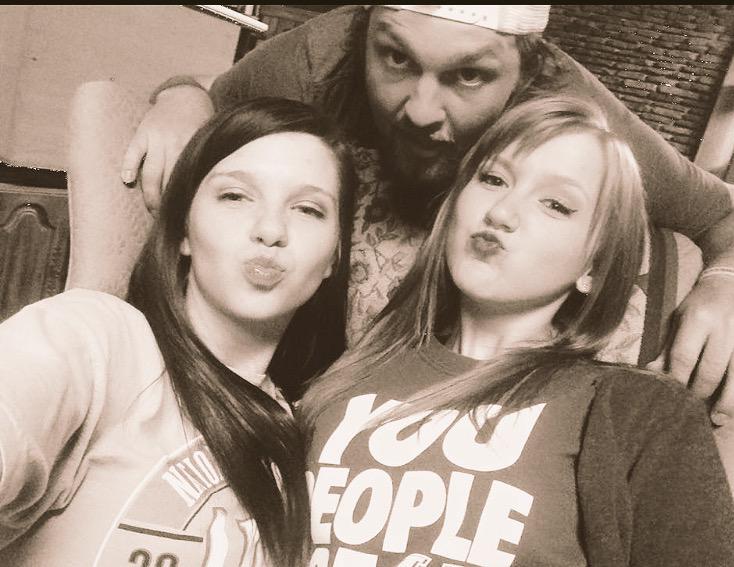 Lorynn_Reynolds's tweet photo. Screaming HBD to my favorite soul on this earth. Hope today is as cool&amp;awesome&amp;spontaneous as ur💁🏻 @TannerHensley30 http://t.co/VI7d3CfTWG