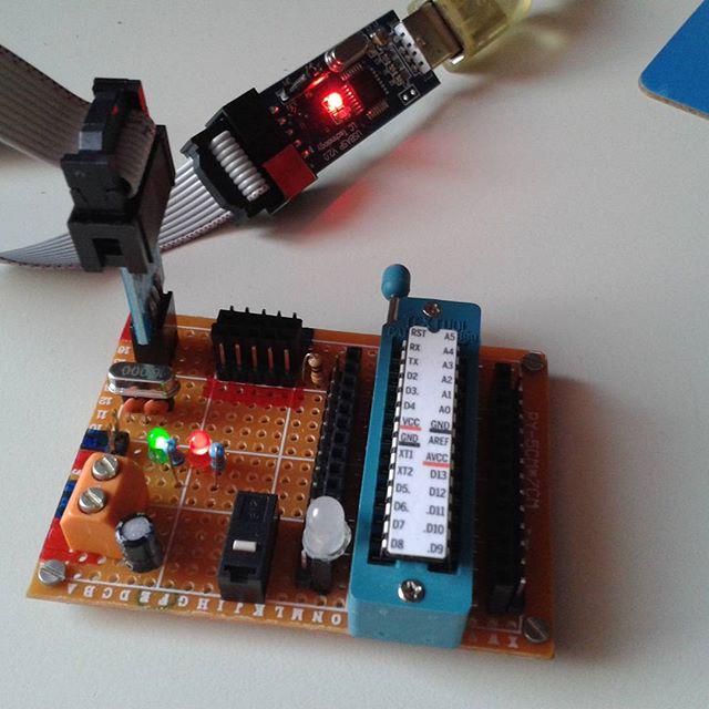 insta_arduino's tweet photo. http://t.co/P4rzyNcylD - #arduino #USBasp #HucDuino by harm501 @ http://t.co/4HTJhD5y62 http://t.co/dif0bZJlOS