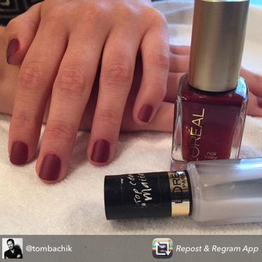TomBachik's tweet photo. #manimonday with my girl @1zoeboe1 ❤️
#redmattenails by #tombachik #nails using @lorealparisusa #coloriche http://t.co/D2cv95SOyk