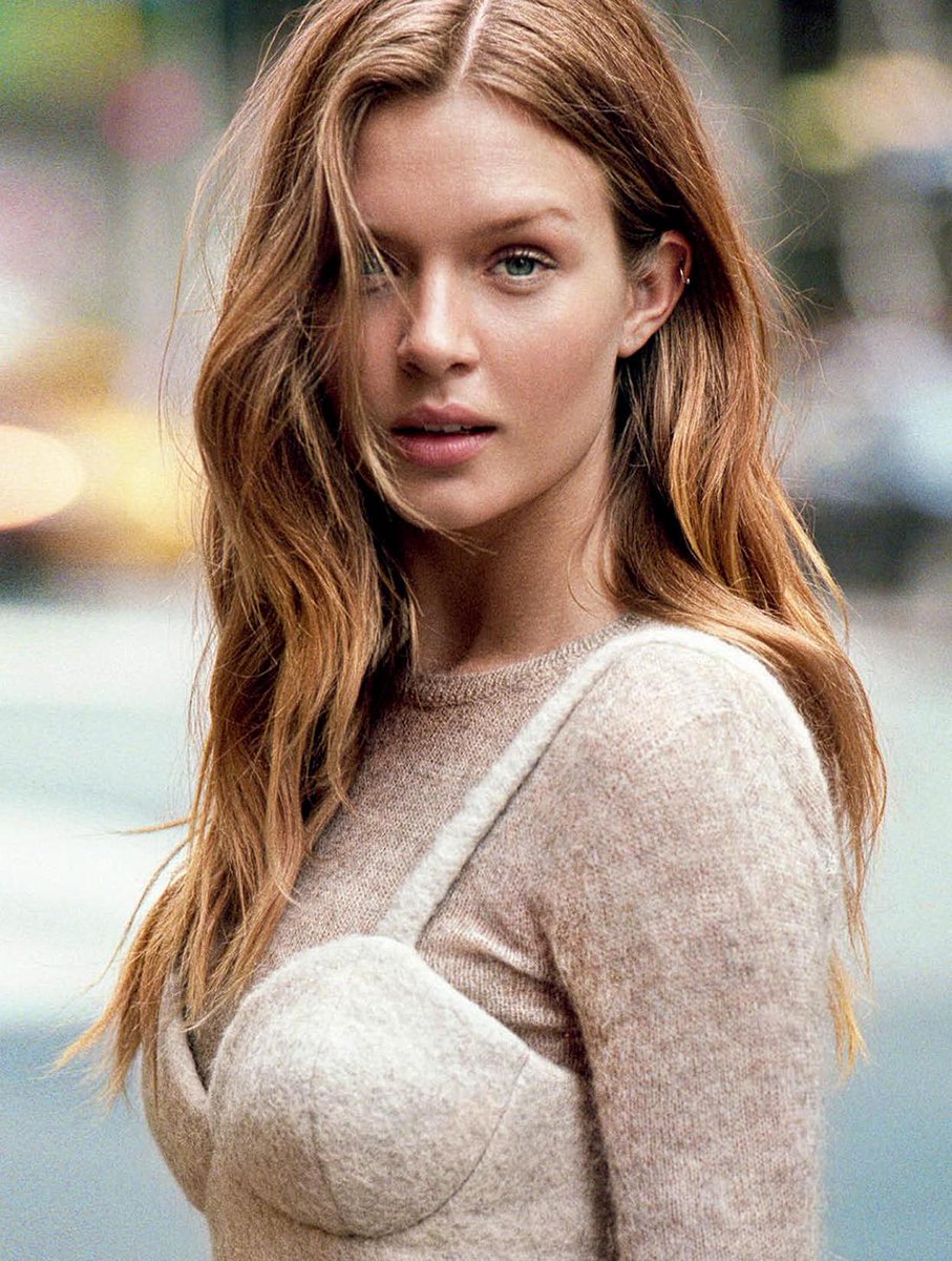 i can't explain ur beauty 💫 it hurts <a href="/JosephinSkriver/">Josephine Skriver</a>