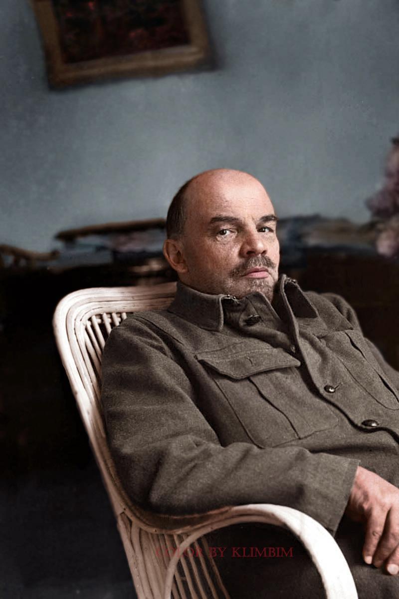 What Did Vladimir Ilyich Ulyanov Lenin Look Like  in 1921 