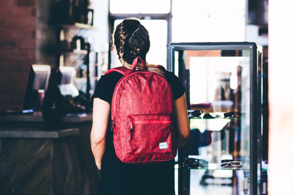 HighPointTX's tweet image. Red snake Settlement backpack, @Herschelsupply, $54.99.
