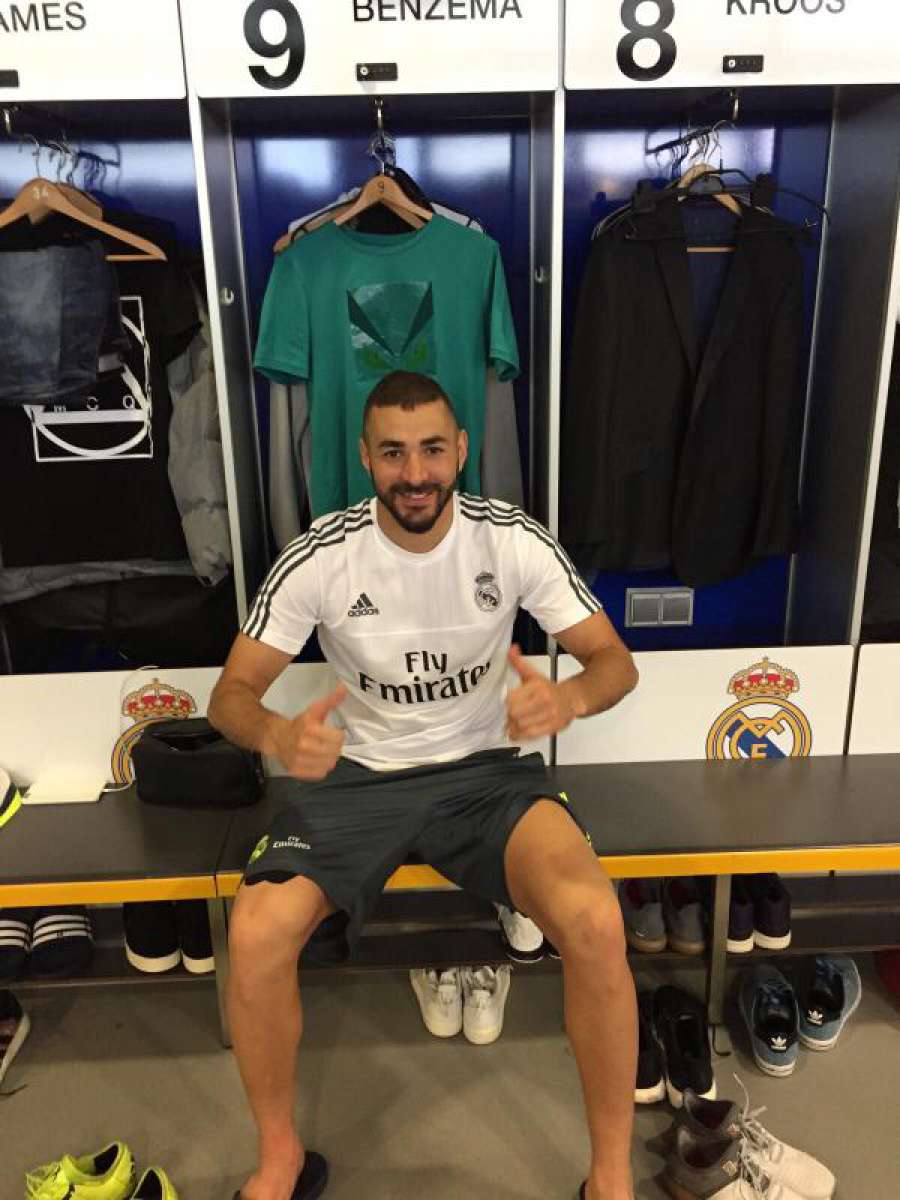 Benzema zanja rumores: "A los payasos que hacen creer cosas a mis fans, el Madrid es mi casa" atres.red/qcnrj