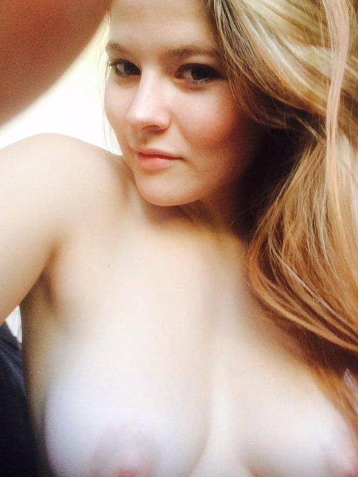 Monday's are so busy for me!!! Ahhh http://t.co/vW1K4j81ka<a href="/tag/relax"class="tags"><span>#relax</span></a><a href="/tag/sleepy"class="tags"><span>#sleepy</span></a>