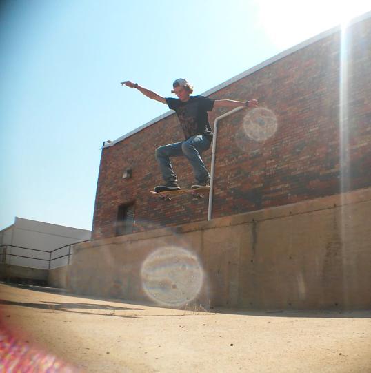 tmanroark's tweet photo. Loading dock destruction http://t.co/eAiSB4WKZq