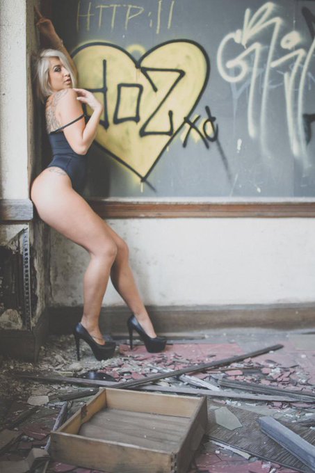 I miss this hair. http://t.co/o1KvBrjnsW<a href="/tag/thongthursday"class="tags"><span>#thongthursday</span></a>