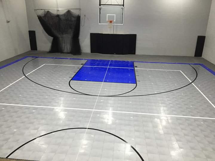 sports_memphis's tweet photo. New floor going down. What do you think? http://t.co/zmdECzYod0