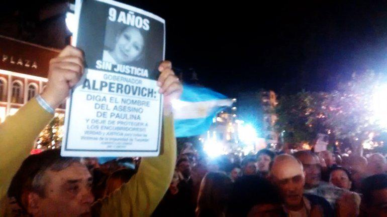 Infomedia24hrs's tweet photo. #AHORA #TucumanElige - #FraudeEnTucuman - #Tucumanazo !!! en el jardín de la República  📷 http://t.co/Lxn6ElNOCB