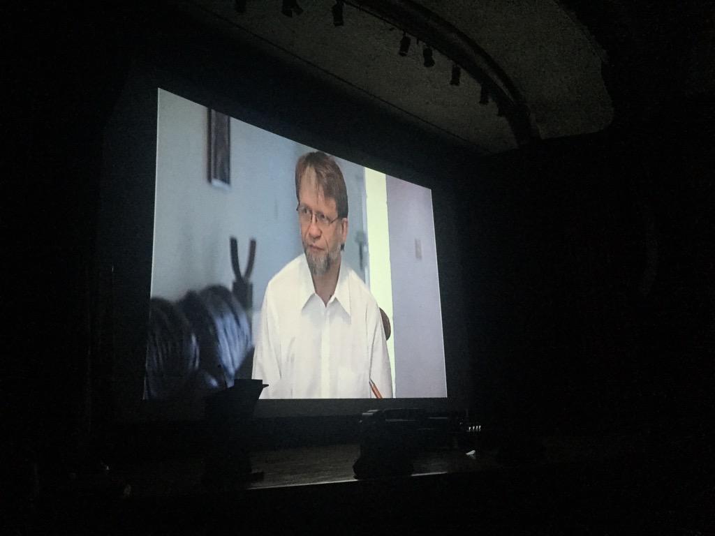 AntanasMockus's tweet photo. [PRENSA] "Cuando una sociedad aprende a respetar la vida, comienza a respetar los otros derechos". #LaVidaEsSagrada. http://t.co/ZVKhDVbjaM