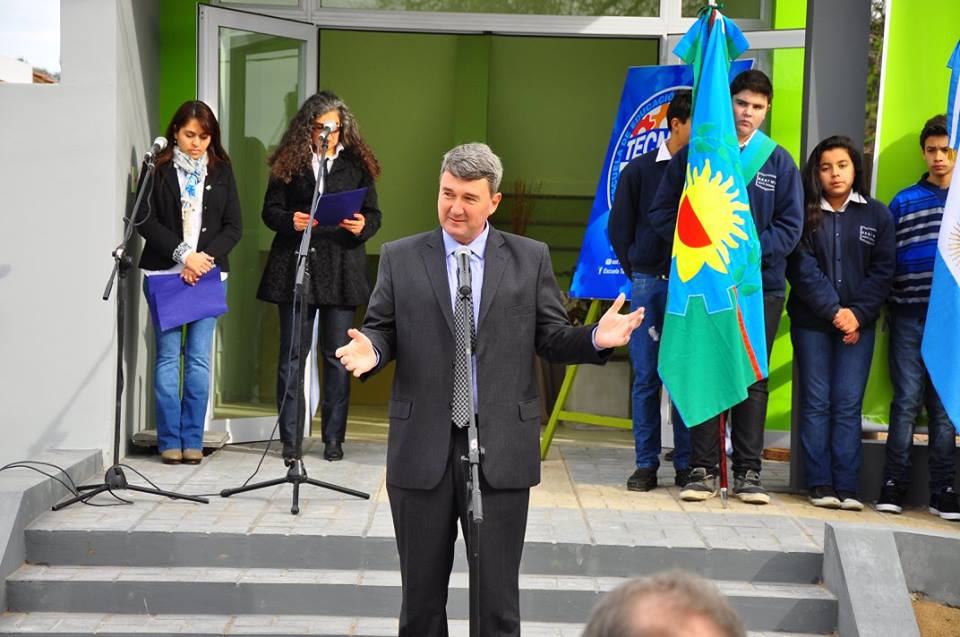 CIIEBahiaBlanca's tweet photo. REGION XXII: Se inauguró el edificio de la E.S. Técnica Nº 1 de Monte Hermoso.@ciieba @BAeducacion @equipocoordciie http://t.co/VZsnjNh8Kj