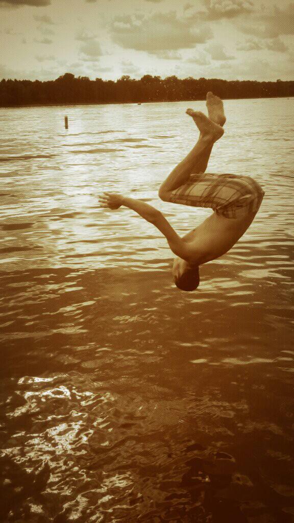 jordbenn's tweet photo. That backflip though http://t.co/uDQRY8lQVv