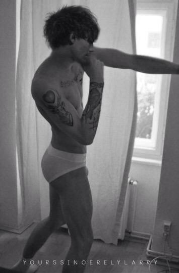 larrytmht tweet picture