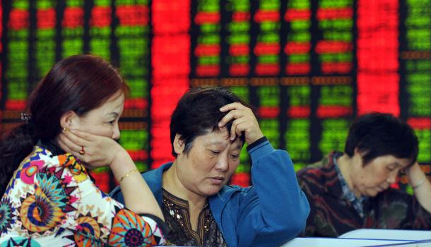 BusinessSpec's tweet photo. .@peteryuancai: Beijing has lost the arm wrestle with the invisible hand of the market http://t.co/UdmJdOcI5e #China http://t.co/d4uglOXdxg