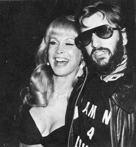  Happy Birthday, Barbara!   Thank you for the JOY.
Blessings,   Suzanne    XOXO 