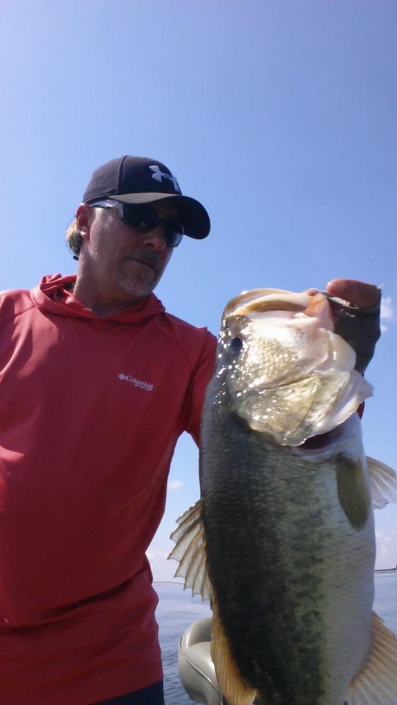 RdRickdenton55's tweet photo. Summer time giants on#lakefayettecounty #rickdentonguideservice #bigbass #bassfishing #fishing #largemouth #bigfish http://t.co/Y7xl6GACws