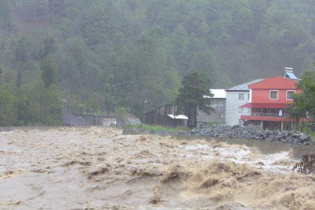 solhaberportali's tweet image. Çevre Mühendisleri Odası Başkanı&apos;ndan &apos;sel&apos; tepkisi:Bizleri boş konuşmakla suçlayanlar nerede?
haber.sol.org.tr/turkiye/cevre-…