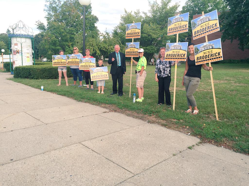 mayorbroderick's tweet photo. So pumped about the support I have tonight! Head over to Nashua Public Library for a mayoral forum. Vote Broderick! http://t.co/hjZa546tP7