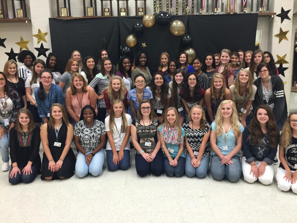 mansfieldchoir's tweet photo. YOUR 2015-2016 CONCERT CHOIR http://t.co/RviUyTdDCl