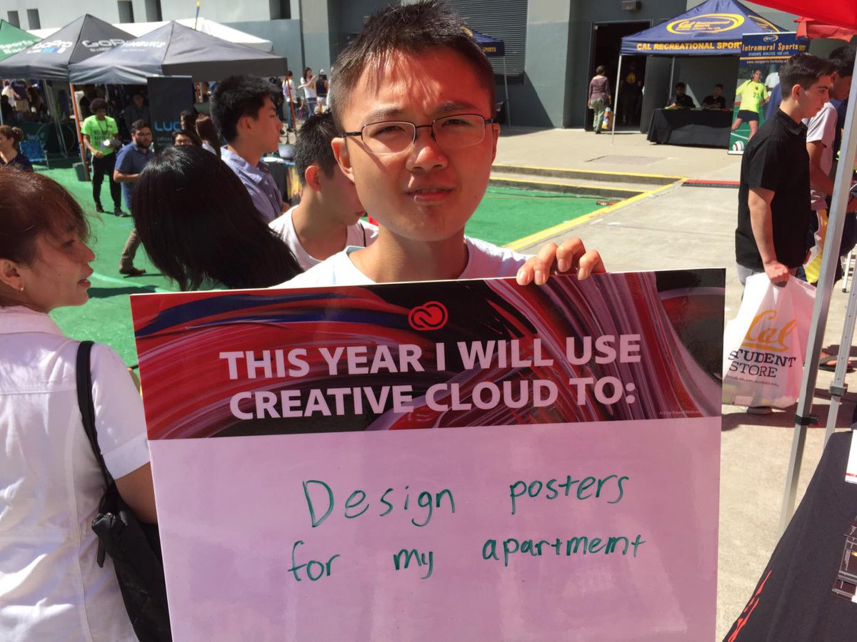 alexanderdhsieh's tweet photo. Roommate love #MakeThis #Caltopia2015 http://t.co/gh0k605cFU