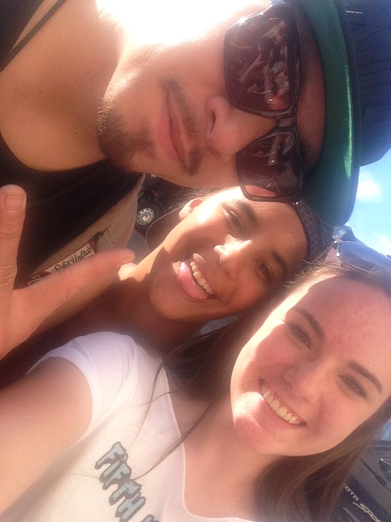 maryheyden98's tweet photo. Look who we met! @commonkings thanks for being awesome last night!! #SummerReflectionBuffalo http://t.co/FMNBWNKU7g
