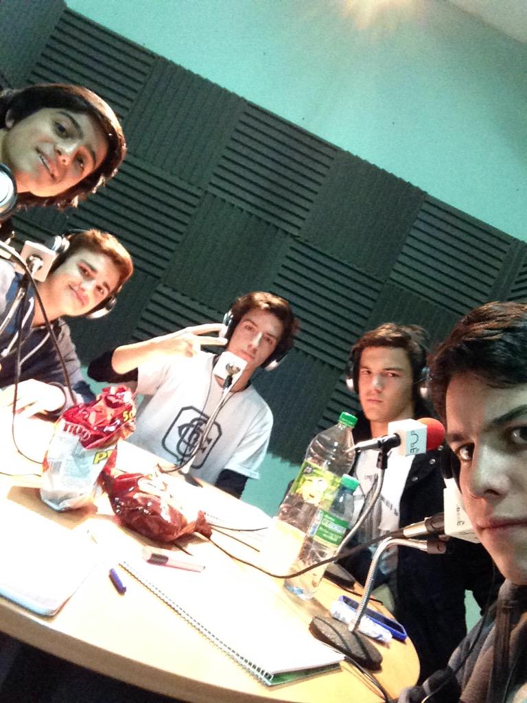 PitazoFinalOK's tweet photo. Hay equipo http://t.co/gMW7rtyvYy