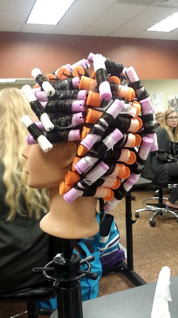 jessreacosmo's tweet image. Piggy Back Perm! 815-459-1097 #regencybeauty #regencycrystallake #studioluma #Perm