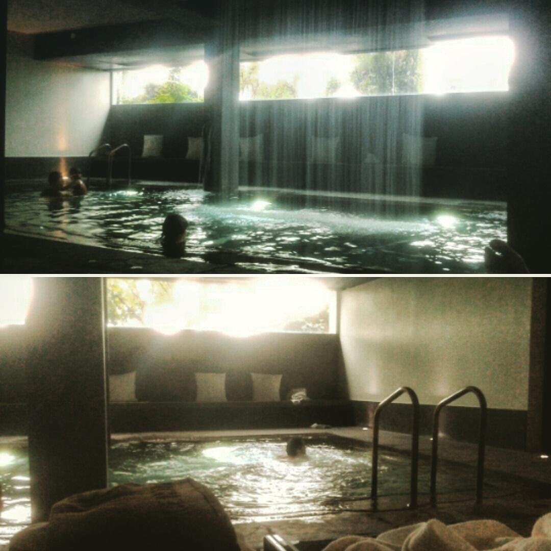 Dario_Ghiro's tweet photo. Stamattina con la pioggia si stava così... #vitaspa #spa #cattolica #romagna #victoriapalace #estate2015 #summertime http://t.co/PPgviIAYAE