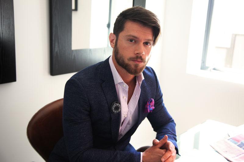 TeamHenryByalik's tweet photo. @HenryByalikov @trueheartmgmt @alma090810
#ExcellenceInDance~ #MagnificentDancer Henry #DancesWithHisHeart! Bravo! http://t.co/SvdDdj2wi6