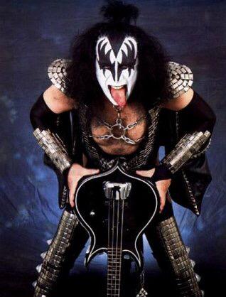Happy Birthday Gene Simmons
born 1949.8.25 