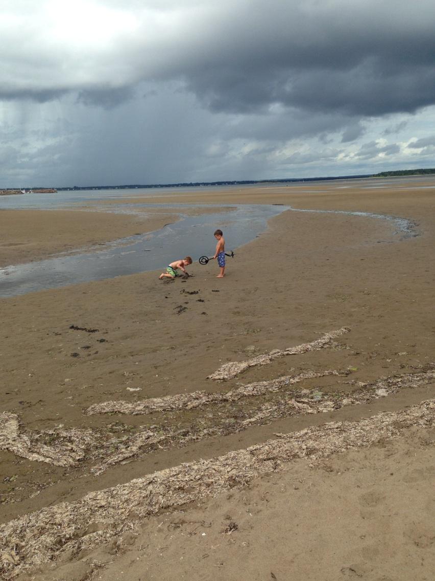 ShiloWilliamson's tweet photo. Just before the sky opened and it poured! Beautiful Shediac NB and my beautiful boys. http://t.co/Xk2lWZZtQO