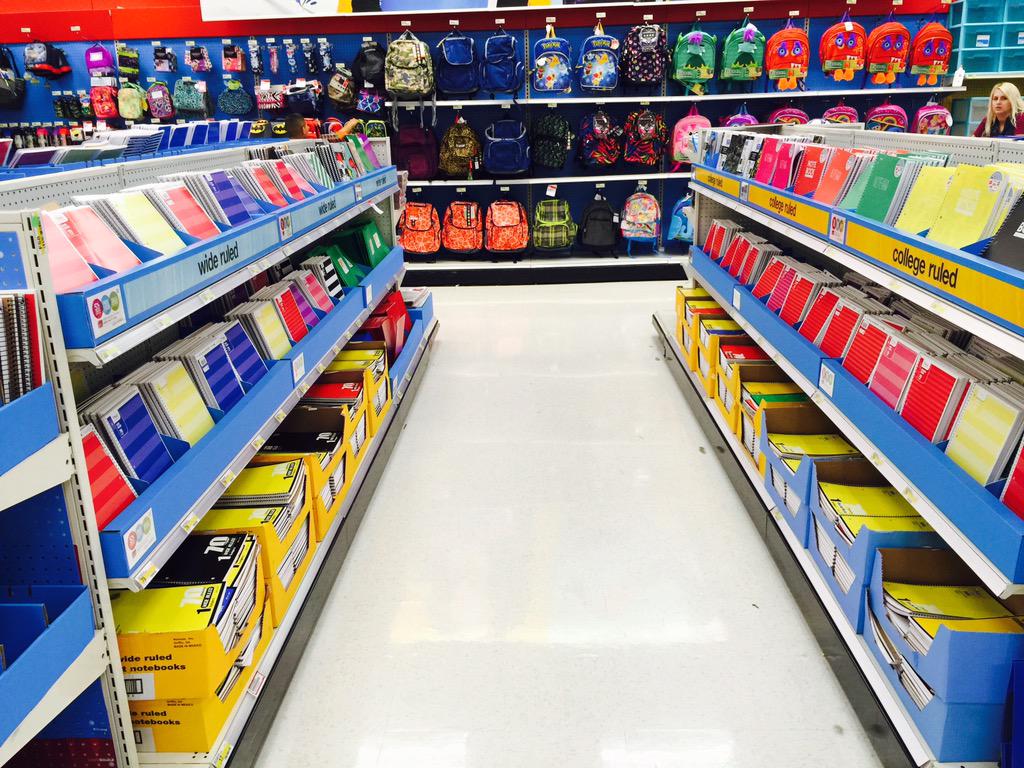 TGTMarioVela's tweet photo. BTS #PTM keeping it 💯- what's next? Halloween 👻🎃 Bring it on #YakYakCity #T0760 http://t.co/ZxKX3bF2wC