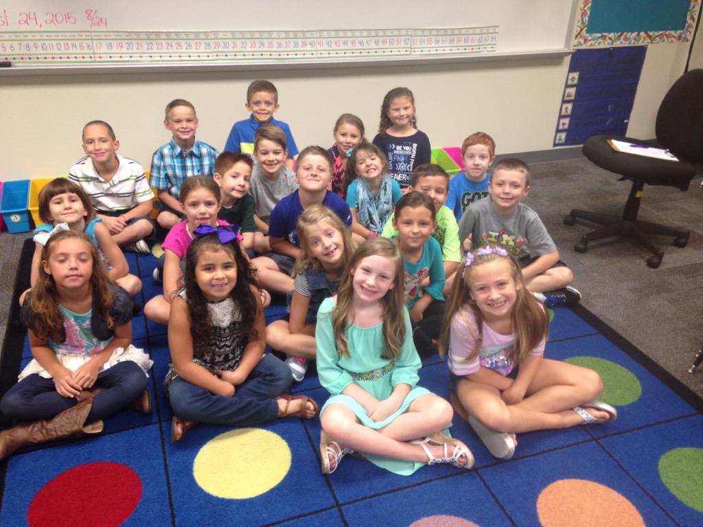 Robinson_Roos's tweet photo. My sweet new second graders! #CurtisES #Curtis2nd #firstdayroos #whywisd @Curtiselem http://t.co/6C6xJeOfj8