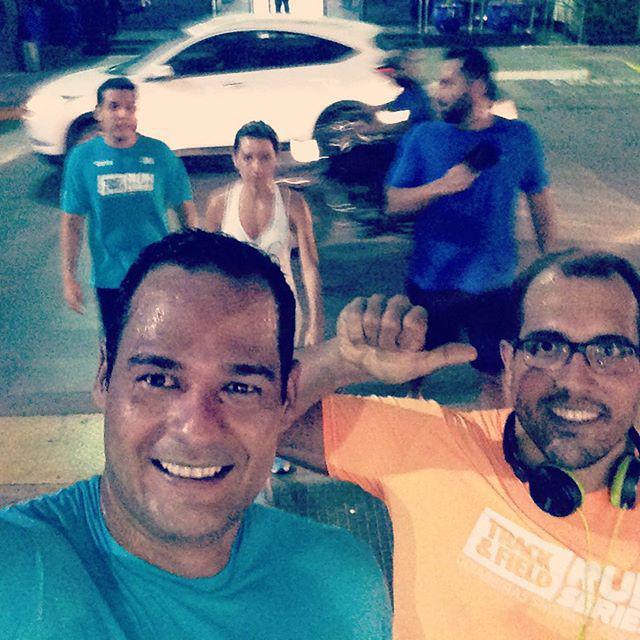 aresfip's tweet image. @ paulaomoreira:Segunda dia de treinar de leve
6km 🏃🏻🏃🏻💨💨 #eliterunning#runningcuiaba#corridaderua#corrajunto#calor…