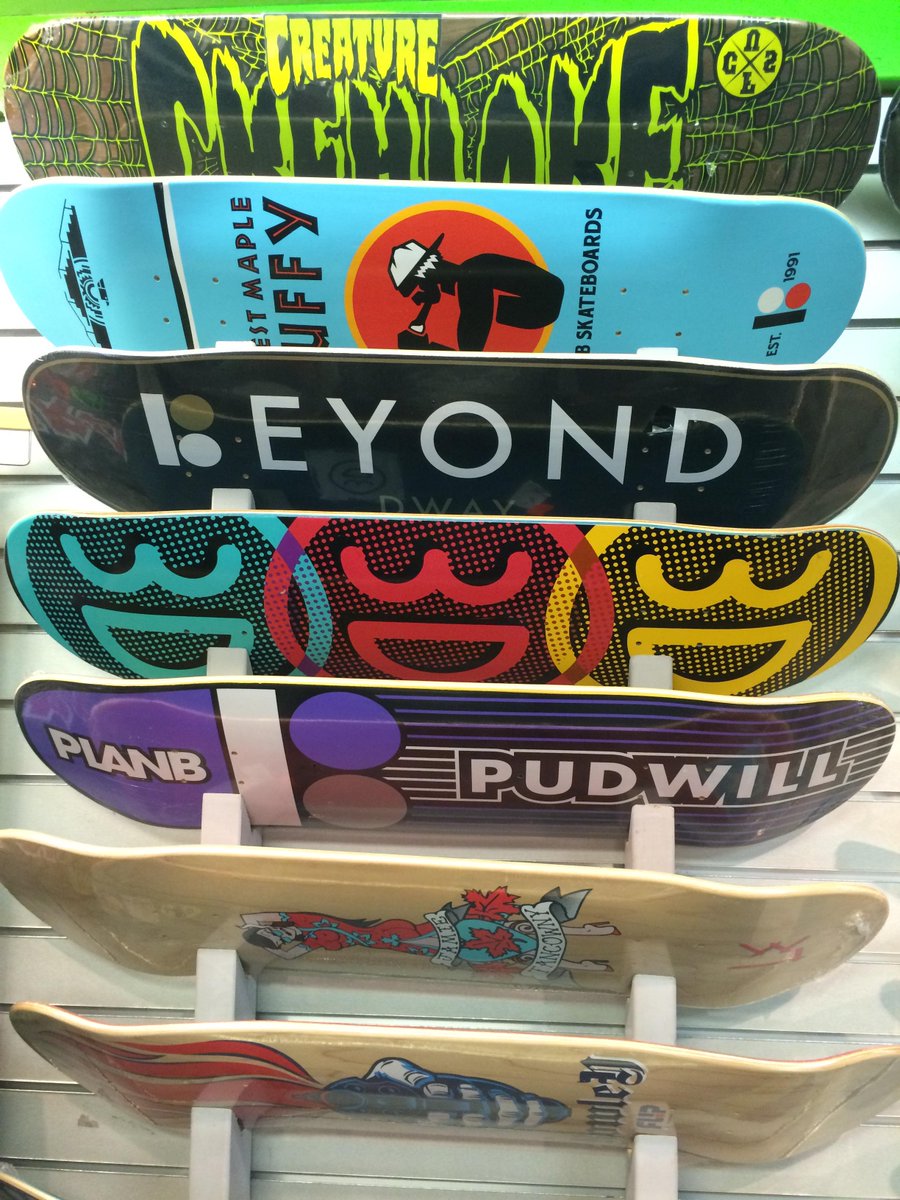 MountainRdrs's tweet photo. Need a new #skate deck? See us in the #Whistler village to see our full selection! #skateboarding #sk8life http://t.co/Tpwpq9m1T9
