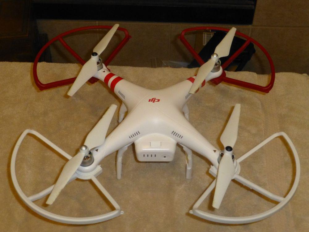DroneOffer's tweet photo. #DJI Phantom 2 v2.0 quadcopter / drone + fixed and removable prop guards - mint!!: $99.00 (0… http://t.co/XZrJ8KsD1L http://t.co/jVExOsWOg5