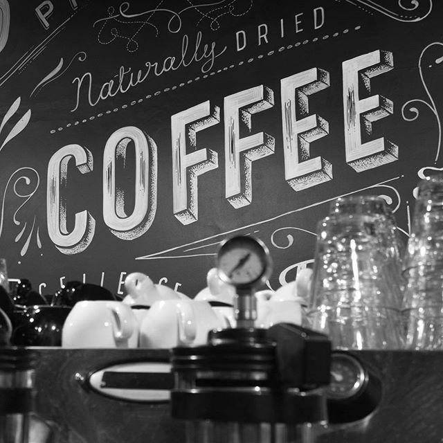 essenceofcoffee's tweet photo. #coffee — Taken at @mercadonegro ☕️🍴
#perthcoffee #perthcafe #chalk https://t.co/cscSeDqveq http://t.co/3Wcs6i7qkd