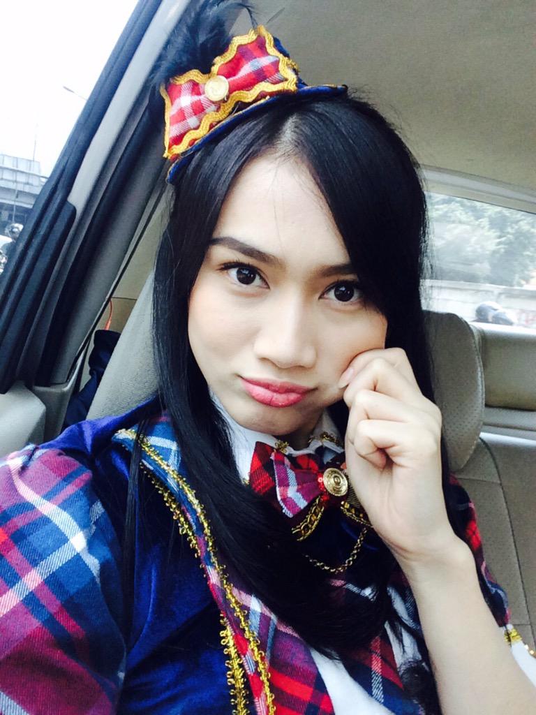 MelodyLaksani's tweet photo. Chu... Beat!!! Pipinya mulai chubby hohoho :''') http://t.co/oIIsRXg6MW