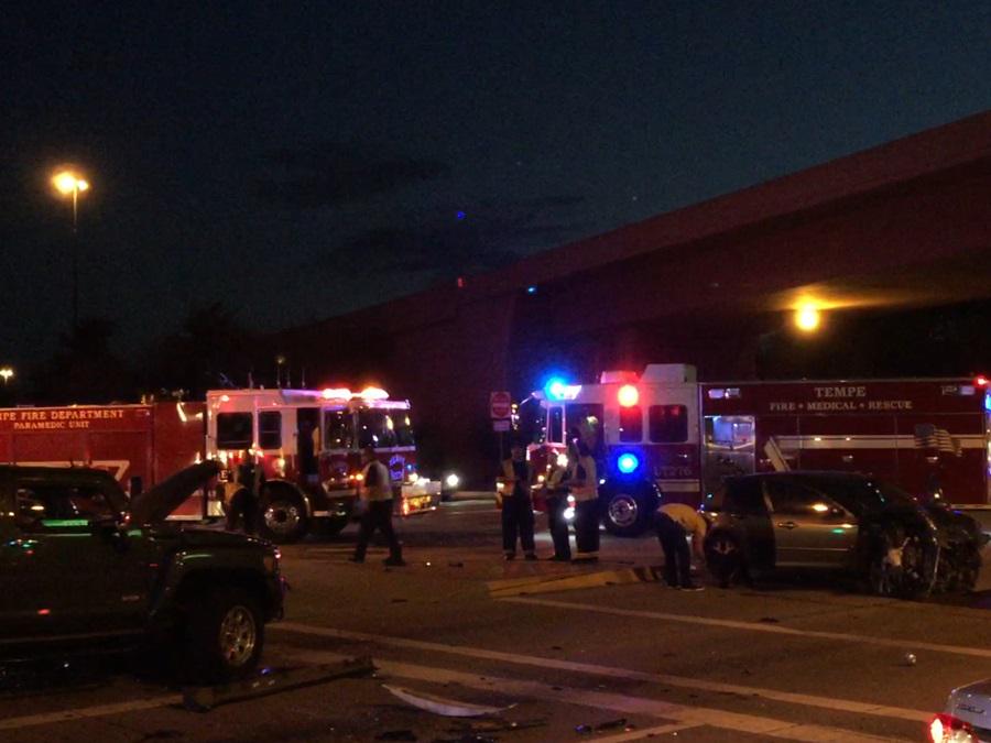 NOW TempePolice say 5 people hurt after crash near Rio Salado/Price. 1