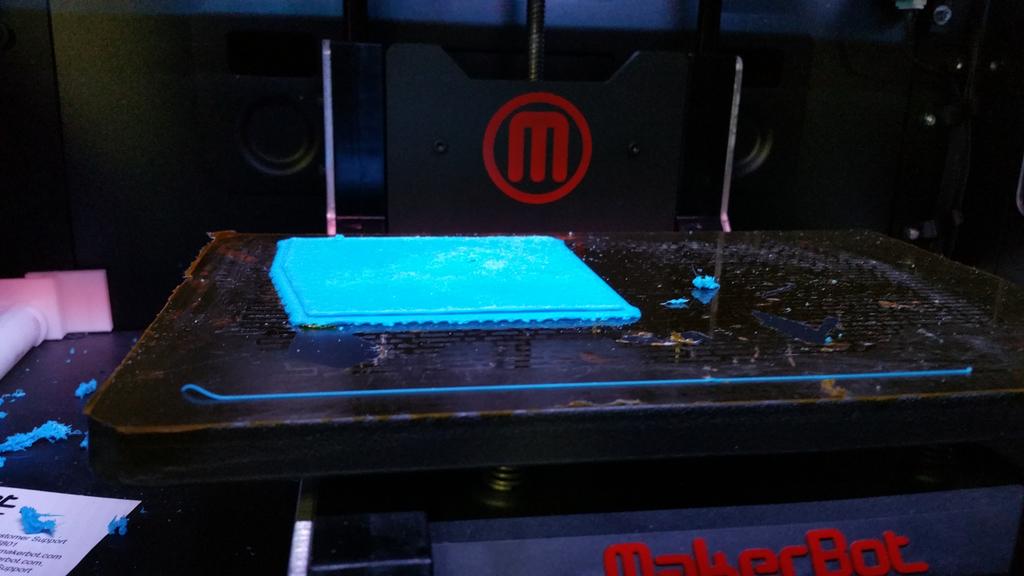 Hello air print #3dprintfail. Second time with this piece, first one ended as 3d spaghetti #ultrascope <a href="/OSA_projects/">Open Space Agency</a>