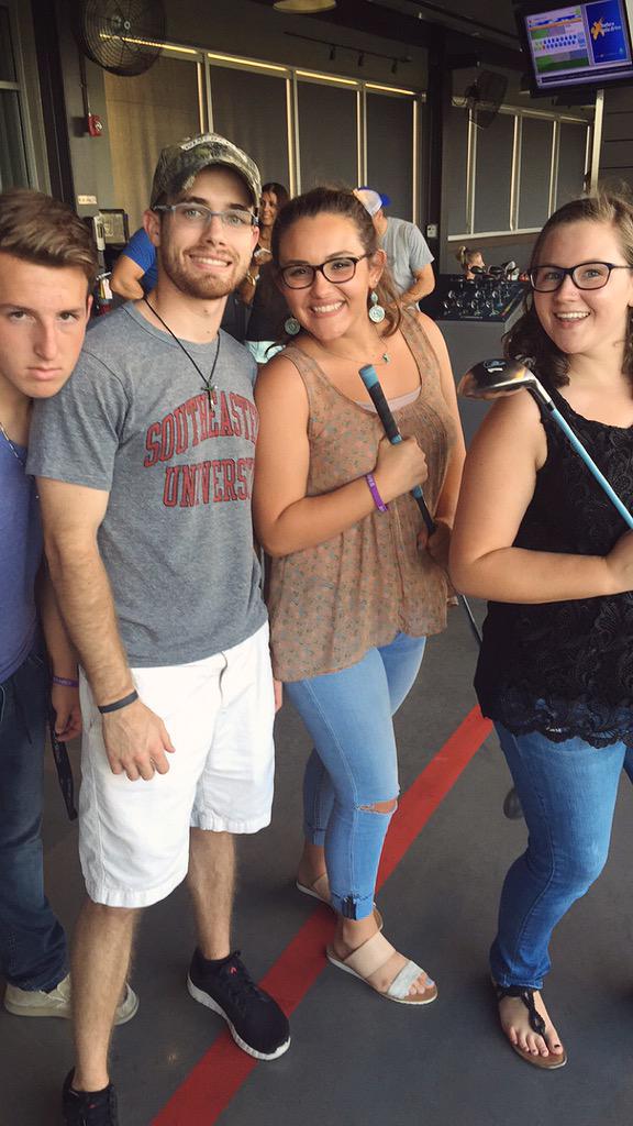 heyitsjulie116's tweet photo. Reminiscing on our random top golf day @courtneyfritz @AlexBiz_ @christina_monte #twitterlessross http://t.co/bUmZjZcNsy