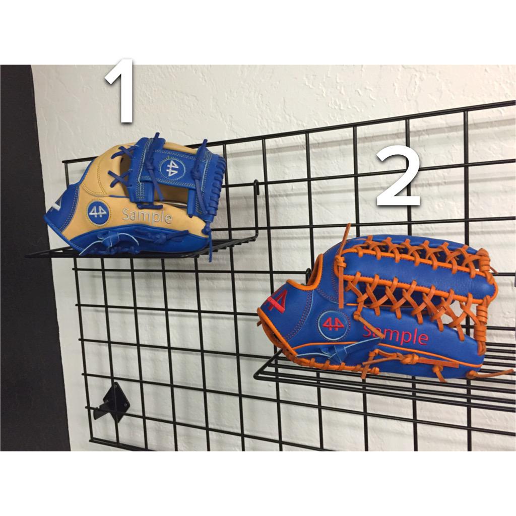 44ProCustom's tweet photo. We are going to be giving away one of these beauties tomorrow!Which should we giveaway? #RT for 1 and #Favorite for 2 http://t.co/9o3kMvTZeX