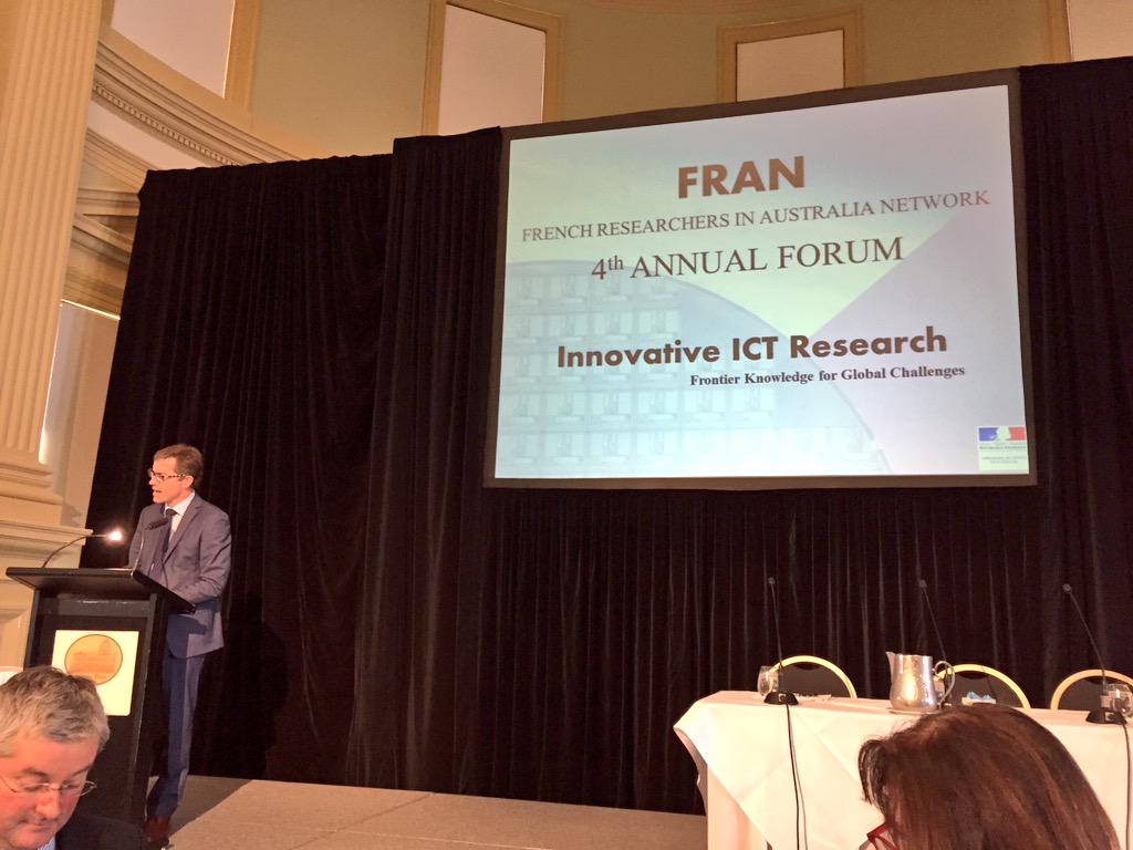 ThierryMARIANI's tweet photo. Bravo à Anne,Thomas et aux organisateurs du #FRAN2015. Belle collaboration entre chercheurs Français et Australiens ! http://t.co/L420gJkAo4