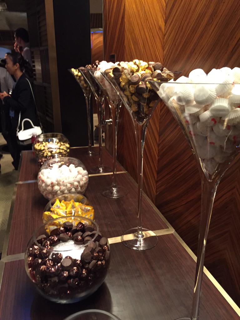 ConnDonald's tweet photo. Great for those with a sweet tooth - sugar fix time @hyattfnb #hyattfnb http://t.co/h97jD9UXu8