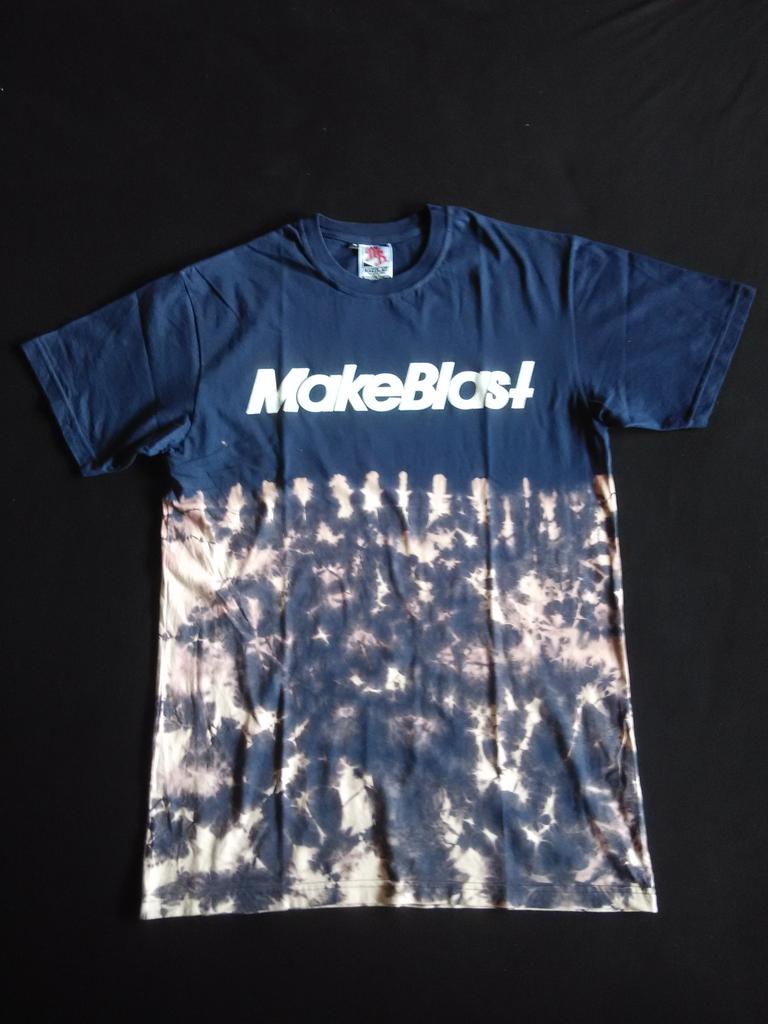 crimes_co's tweet photo. NEW ARRIVAL TSHIRT AND TOTTEBAG MB http://t.co/p5XqeqDhEd