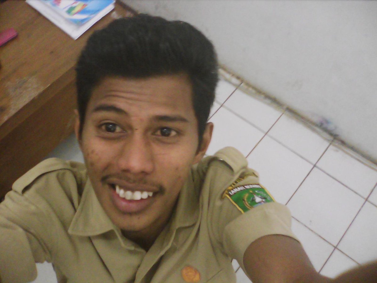 El_Ismaell's tweet photo. Nha http://t.co/KooE1qnsIj