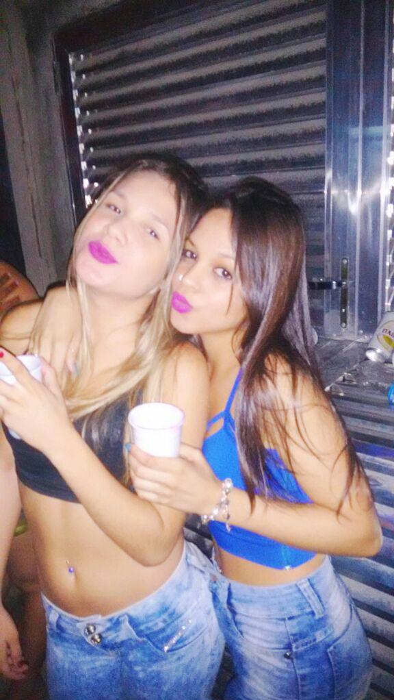 _vulgobaarbie's tweet photo. Mas dessa vez não vai tá sozinha Porque toda loira tem sua morena 🎶💜💁
#biia #amooo #melhoropen http://t.co/k9KCKoiOfu